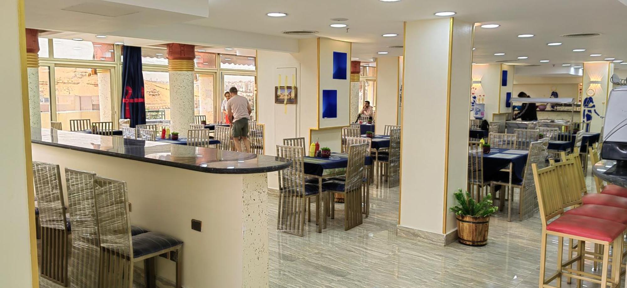 Regency Pyramids Hotel Kafret el-Gabal Kültér fotó