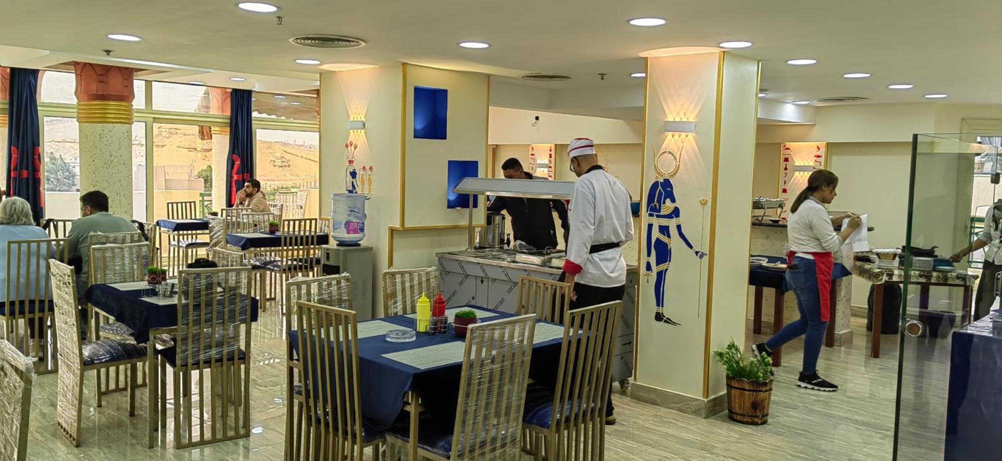 Regency Pyramids Hotel Kafret el-Gabal Kültér fotó